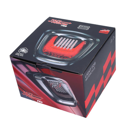 Fast Arrow Pro LED Achterlicht 3D Zwart Glans Euro 2/4/5 – Vespa Primavera & Sprint 50/125/150 4T – LED Achterlamp Upgrade